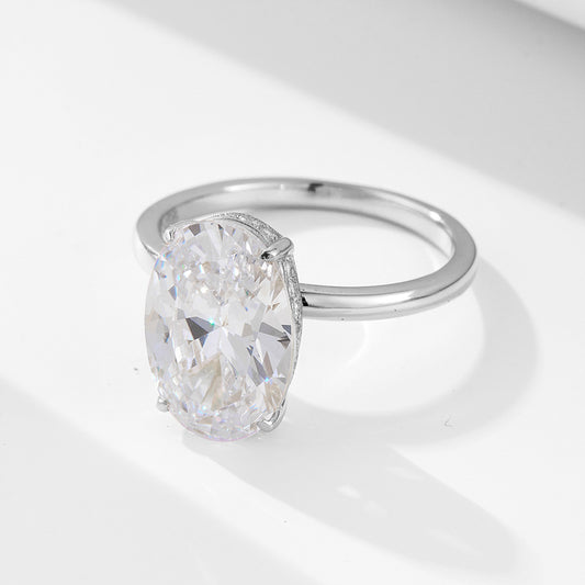 Oval Solitaire + Pavé Band Set