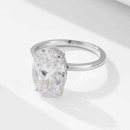 Oval Pavé Bangle