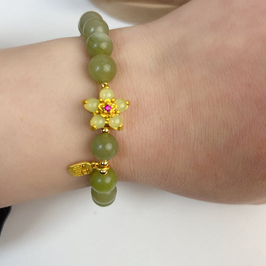 Bloom &amp; Fu Leaf Green Jade Bracelet